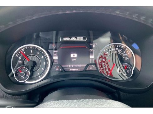 Used 2023 RAM 1500 Laramie AWD/4WD image 21