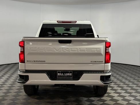 Used 2025 Chevrolet Silverado 1500 Custom AWD/4WD image 9