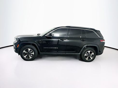 Used 2022 Jeep Grand Cherokee Limited 4xe AWD/4WD image 4