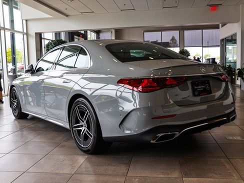 New 2026 Mercedes-Benz E 350 4MATIC Sedan image 7