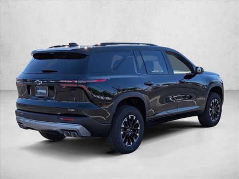 New 2026 Chevrolet Traverse Z71 w/ Enhanced Driving Package AWD/4WD image 2