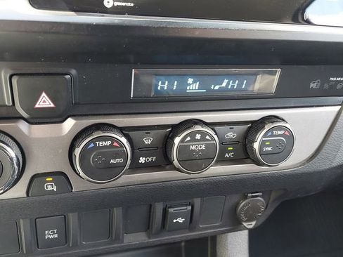 Used 2023 Toyota Tacoma SR image 27