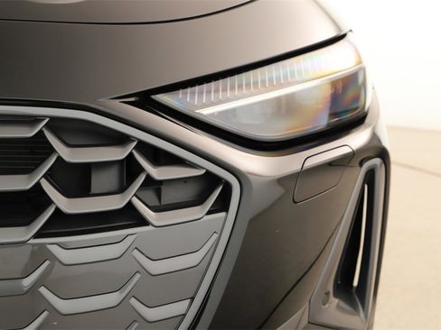 Certified 2025 Audi A5 2.0T Prestige w/ 19" Wheel Package image 34