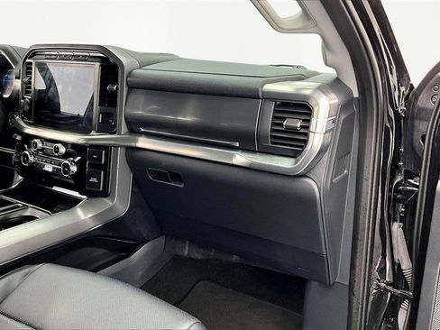 Used 2022 Ford F150 Lariat w/ Equipment Group 502A High image 17