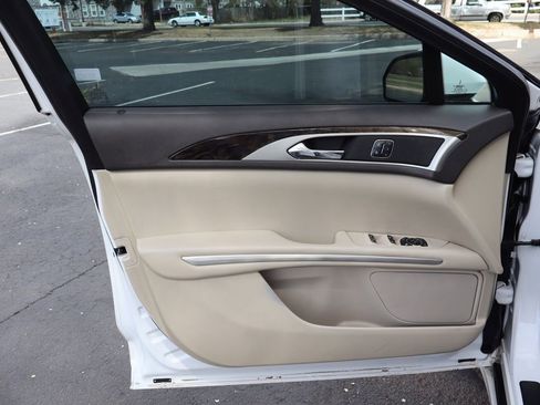 Used 2016 Lincoln MKZ AWD w/ Equipment Group 300A Reserve image 43