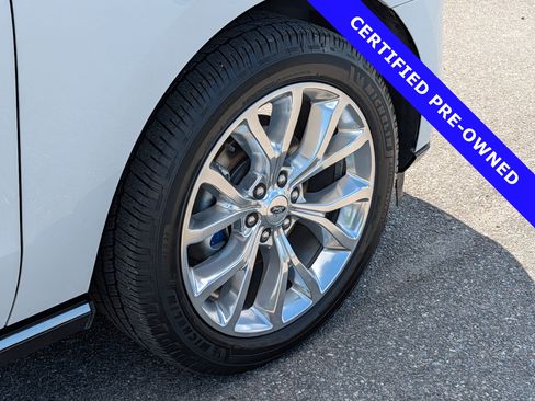 Certified 2019 Ford Expedition Limited w/ Equipment Group 302A AWD/4WD image 12