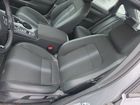 Used 2023 Honda Civic Sport image 10