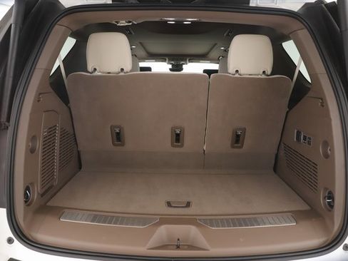 Used 2025 GMC Yukon Denali w/ Denali Reserve Package image 34