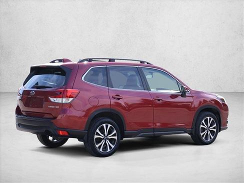 Used 2023 Subaru Forester Limited AWD/4WD image 5