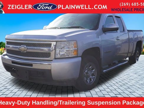 Used 2010 Chevrolet Silverado 1500 LS image 1