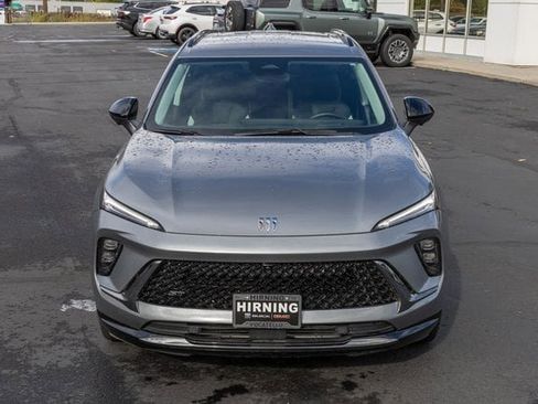 Certified 2025 Buick Envision Sport Touring image 26