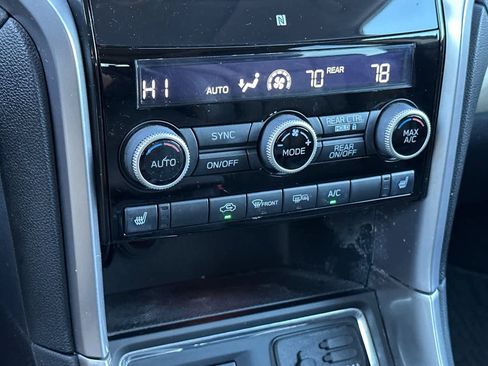 Certified 2021 Subaru Ascent Limited w/ Technology Package image 21