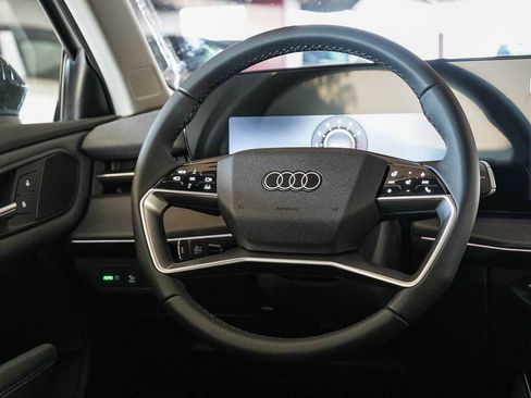 New 2026 Audi Q3 quattro 2.0T AWD/4WD image 15