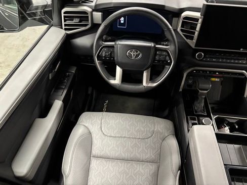 Used 2024 Toyota Tundra Limited AWD/4WD image 12