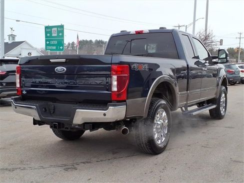 Used 2022 Ford F350 Lariat w/ Chrome Package image 29