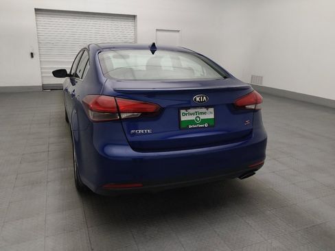 Used 2017 Kia Forte S w/ S Technology Package FWD image 6