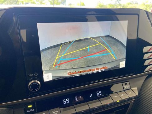 Used 2026 Toyota Camry SE image 24