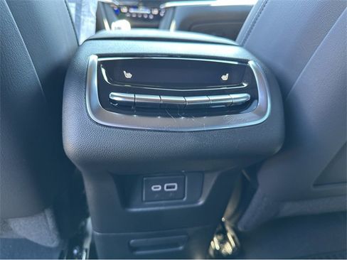New 2025 Cadillac XT6 Premium Luxury w/ Technology Package image 18