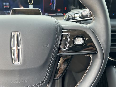 New 2025 Lincoln Aviator Reserve w/ Equipment Group 201A image 19