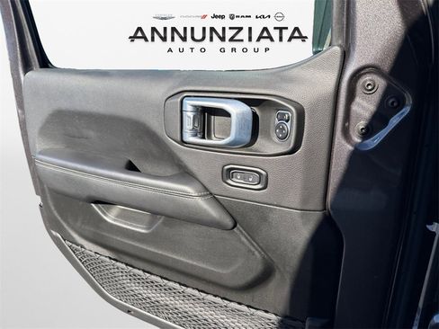 Certified 2022 Jeep Wrangler Unlimited Sahara w/ LED Lighting Group image 28