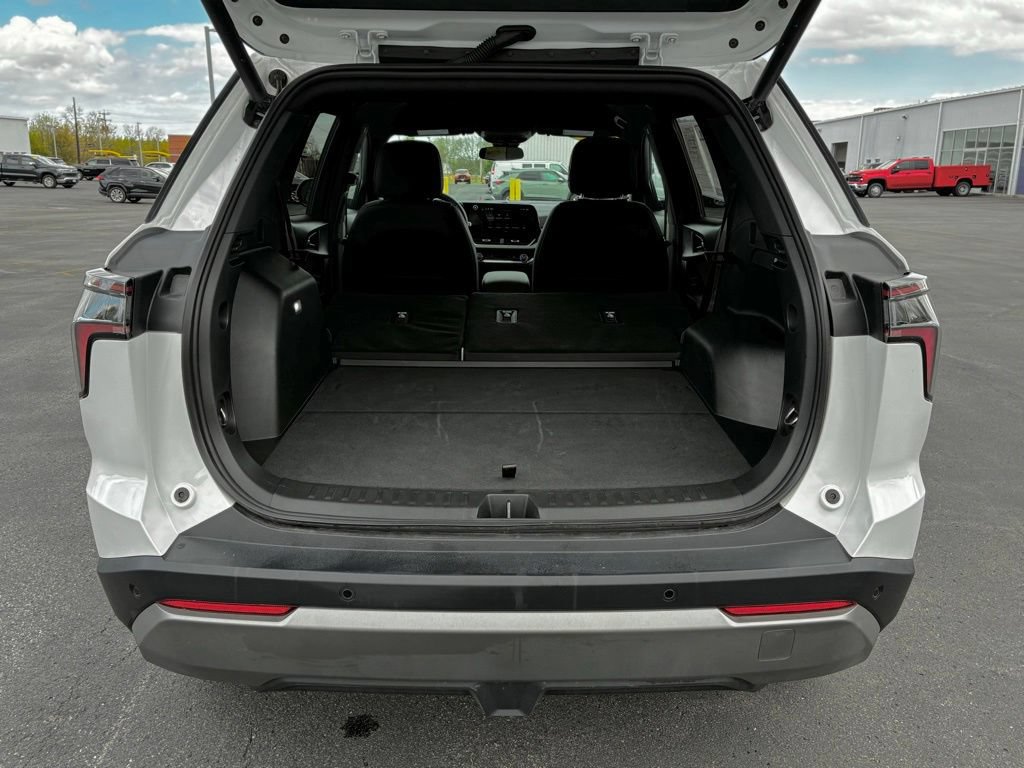Used 2026 Chevrolet Equinox LT w/ Convenience Package II AWD/4WD image 31