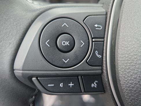 Used 2023 Toyota Corolla SE FWD image 16