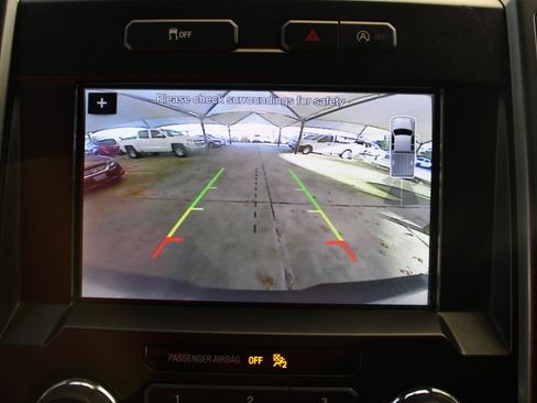 Used 2018 Ford F150 XLT w/ Equipment Group 302A Luxury image 23