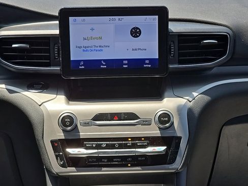 Used 2023 Ford Explorer XLT w/ Equipment Group 202A image 34