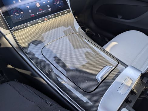 Used 2023 Mercedes-Benz GLC 300 w/ AMG Line image 61