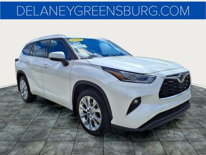 Used 2021 Toyota Highlander Limited