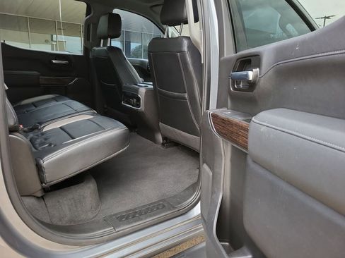 Used 2022 GMC Sierra 1500 Elevation w/ Preferred Package image 26