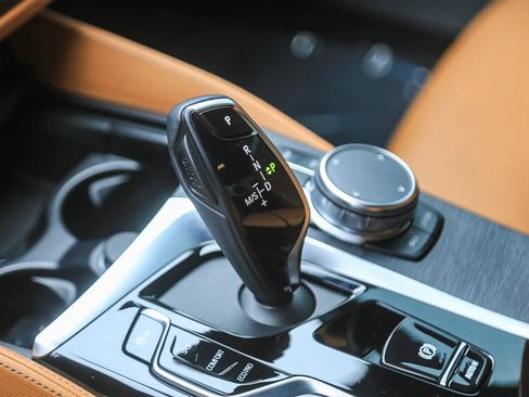 Certified 2023 BMW 540i w/ M Sport Package image 16