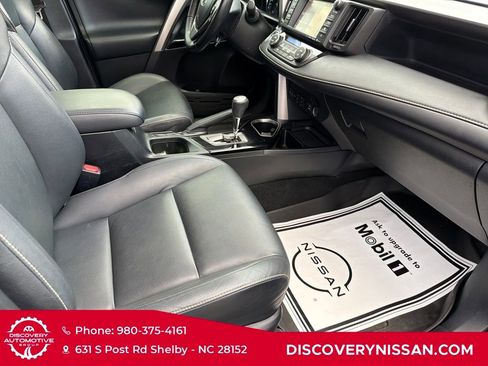 Used 2017 Toyota RAV4 Limited image 40