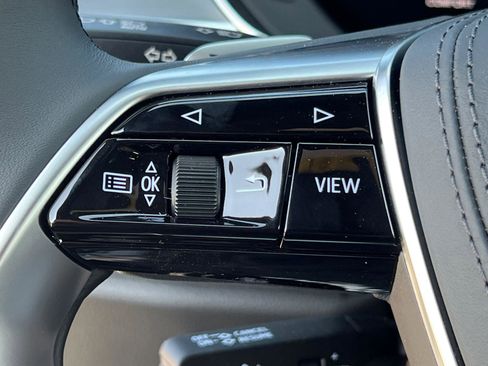 New 2026 Audi A8 L 3.0T AWD/4WD image 18