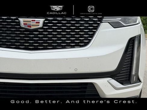 Certified 2025 Cadillac XT6 Luxury FWD image 11