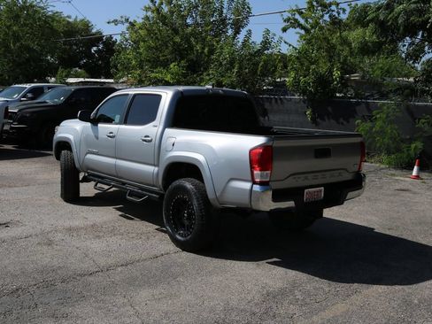 Used 2016 Toyota Tacoma SR5 w/ SR5 Appearance Package (SN) RWD image 3