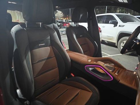 Used 2025 Mercedes-Benz GLS 63 AMG 4MATIC image 10