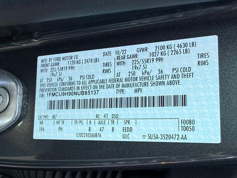Certified 2022 Ford Escape SEL w/ SEL Stealth AWD Package image 31
