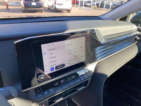 Used 2025 Toyota Camry LE image 21