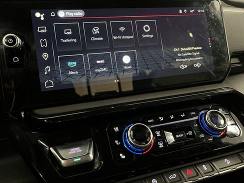 Used 2024 GMC Sierra 1500 AT4 image 39