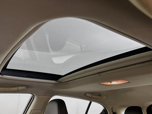 Used 2017 Lexus CT 200h w/ Seat Comfort Package image 24