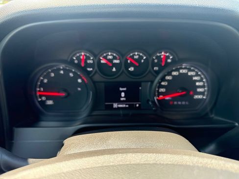 Used 2019 Chevrolet Silverado 1500 Custom Trail Boss w/ Custom Convenience Package AWD/4WD image 12