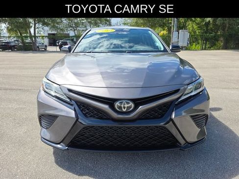 Used 2019 Toyota Camry SE FWD image 8