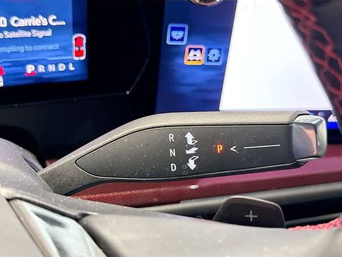 Used 2024 Chevrolet Traverse RS w/ LPO, Floor Liner Package image 16