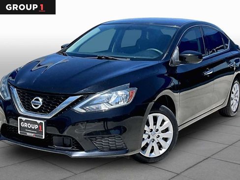 Used 2019 Nissan Sentra S FWD image 1