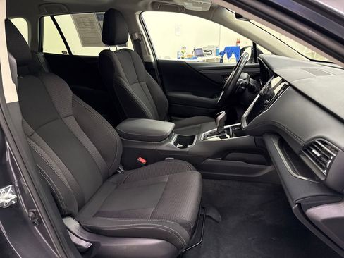 Used 2022 Subaru Outback Premium image 23