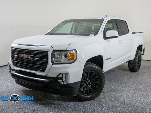 Used 2022 GMC Canyon Elevation w/ Elevation Premium Package AWD/4WD image 3