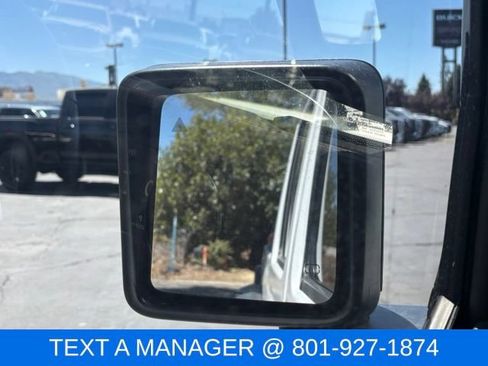 Used 2021 Jeep Gladiator Mojave AWD/4WD image 17