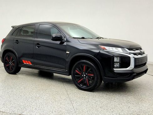 Used 2021 Mitsubishi Outlander Sport Black Edition FWD image 3