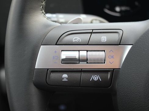 Used 2026 Hyundai Kona SEL Premium AWD/4WD image 18